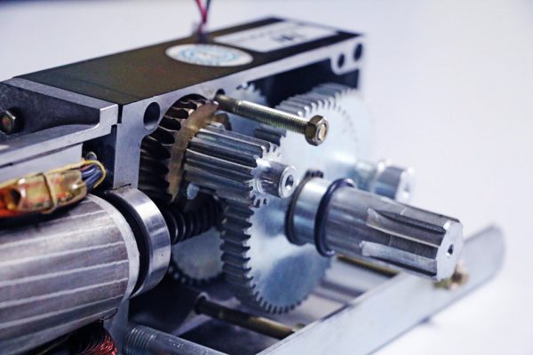 Motor Porton Levadizo Torsion Nacional - Modelo Tractor - Imagen 5