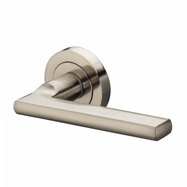 Manija 1012 Doble C/bocallaves Y Sistema Con Resorte - Imagen 2