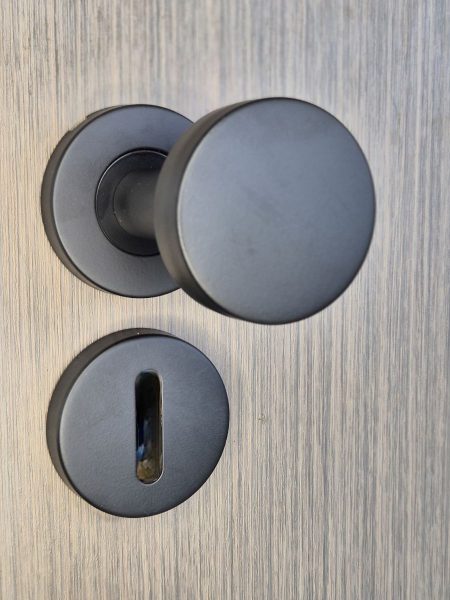 Pomo Doble Balancín k002 De Acero Inoxidable k200 Negro Satinado - Imagen 2