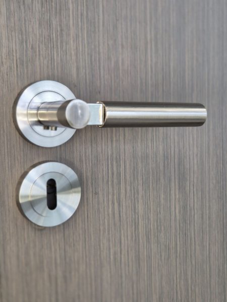 Manija Doble Balancin L894 Con Bocallave Zamak - Imagen 3