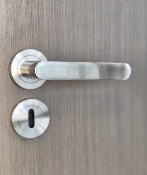 Manija Doble Balancin L907 Con Bocallave Aluminio - Imagen 2