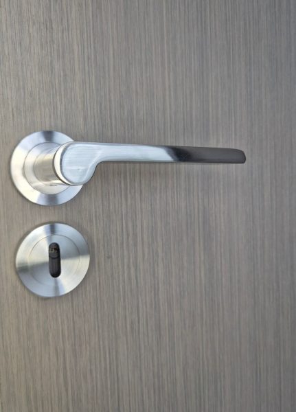 Manija Doble Balancin L920 Con Bocallave Aluminio Satinado - Imagen 3